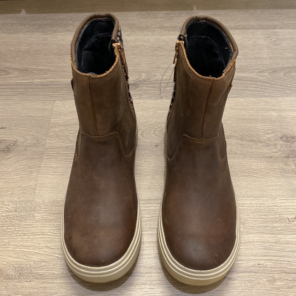 Merrell Holly 2 Buckle Boot. - Picture 3 of 6